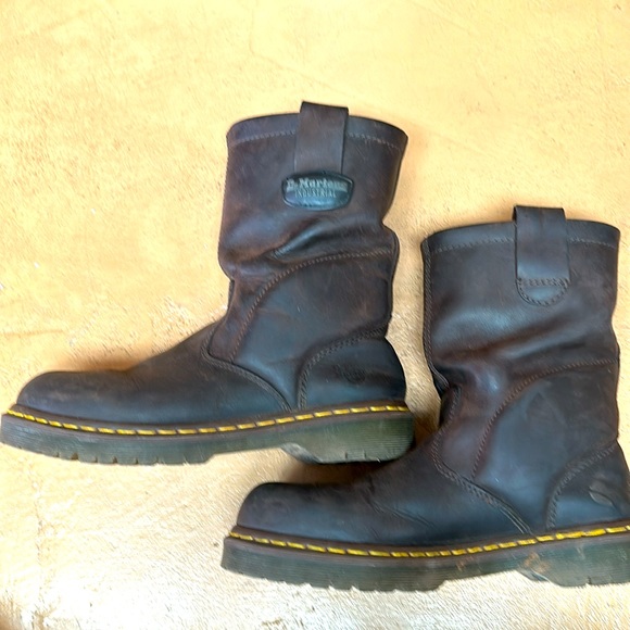 Dr. Martens Mens Industrial Wellington Browqn Leather Boot US Sz 8 M 10296 - Picture 3 of 9